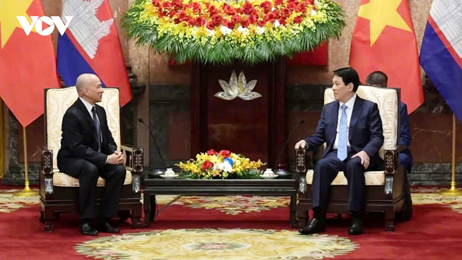 Vietnam prioritizes strengthening relations with Cambodia, says President Luong Cuong